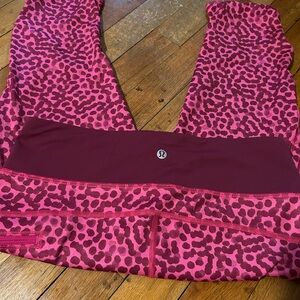 Lululemon Athletica Pink Leggings with Stretchy Comfort